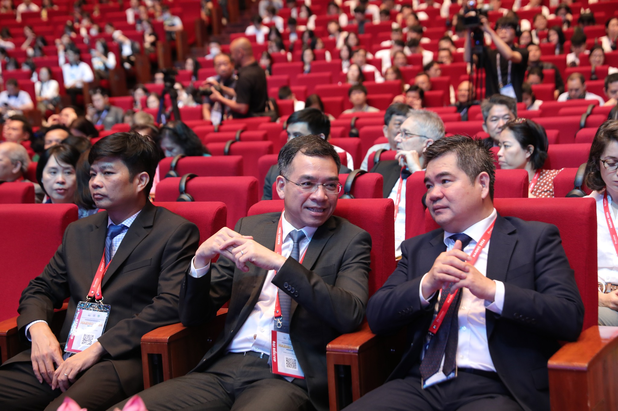 Các đại biểu tham dự Hội nghị